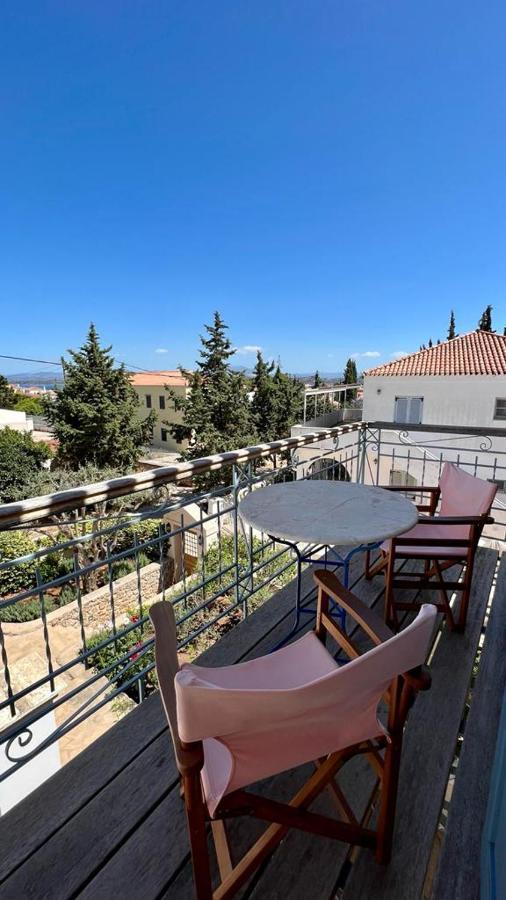 Wood & Blossom, Gcollectiongr Spetses Town Exterior photo